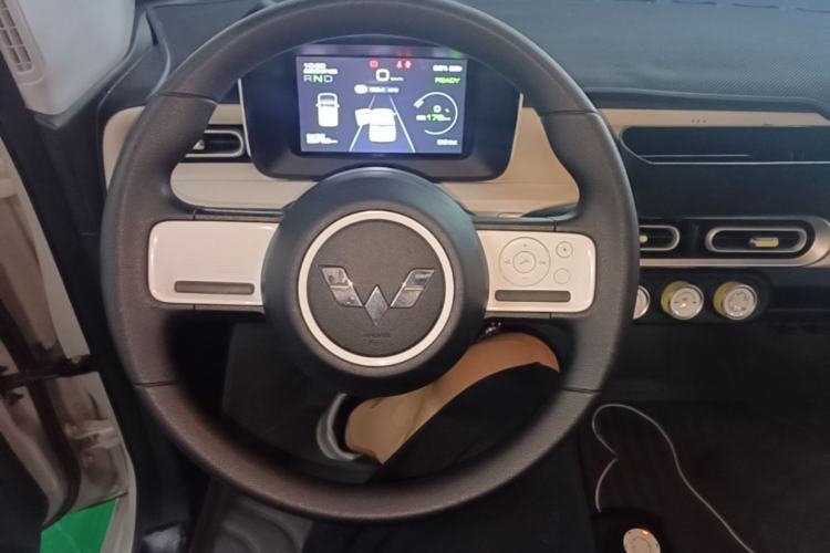 Used Wuling Hongguang MINIEV 2024 3rd Generation 215km Youth Edition Steering Wheel