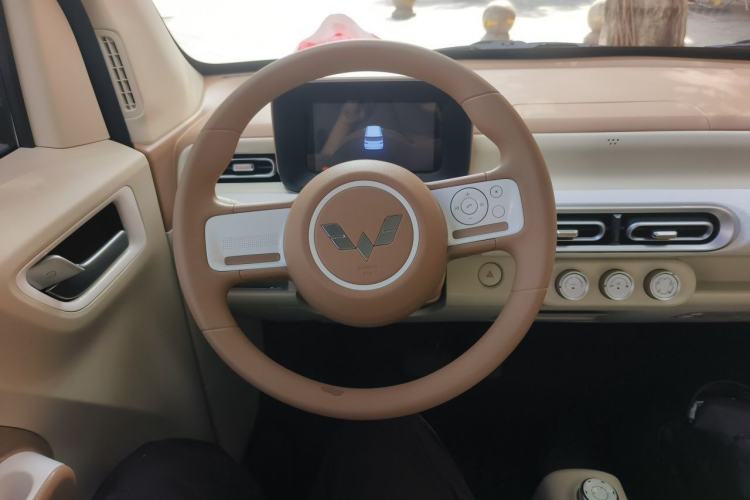 Used Wuling Hongguang MINIEV 2024 3rd Generation 215km Youth Edition Steering Wheel
