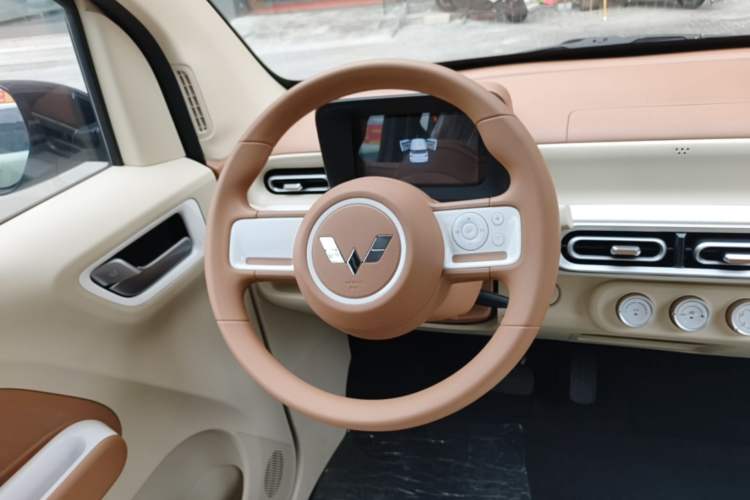 Used Wuling Hongguang MINIEV 2024 3rd Generation 215km Youth Edition Steering Wheel