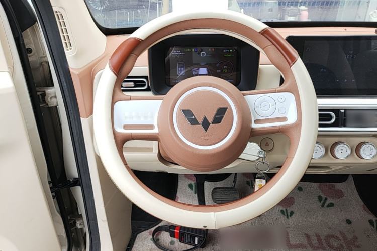 Used Wuling Hongguang MINIEV 2024 3rd Generation 215km Advanced Version Steering Wheel