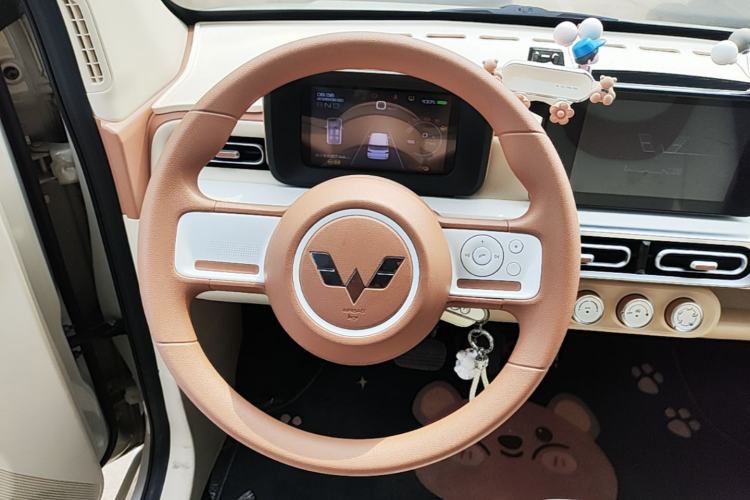Used Wuling Hongguang MINIEV 2024 3rd Generation 215km Advanced Version Steering Wheel
