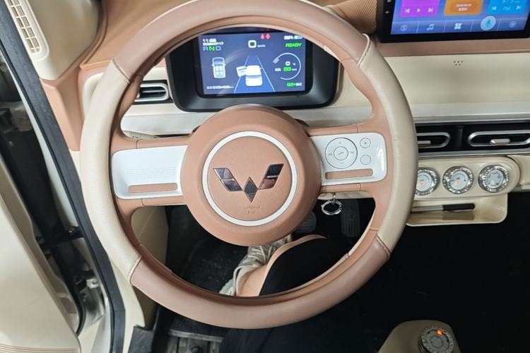 Used Wuling Hongguang MINIEV 2024 3rd Generation 215km Youth Edition Steering Wheel