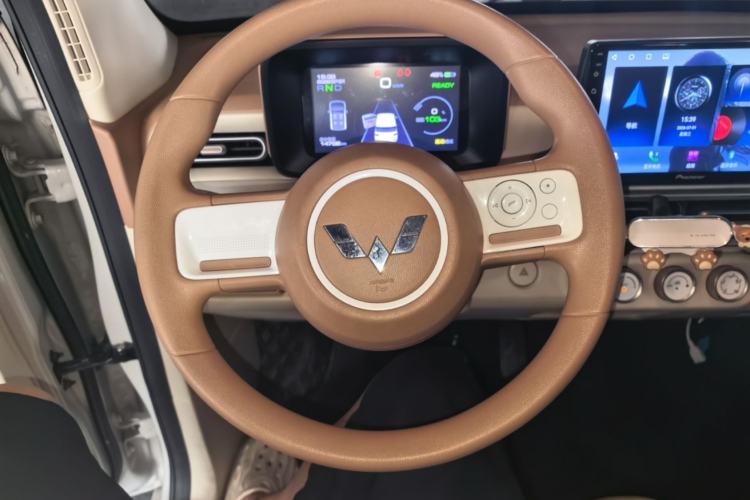 Used Wuling Hongguang MINIEV 2024 3rd Generation 215km Advanced Version Steering Wheel