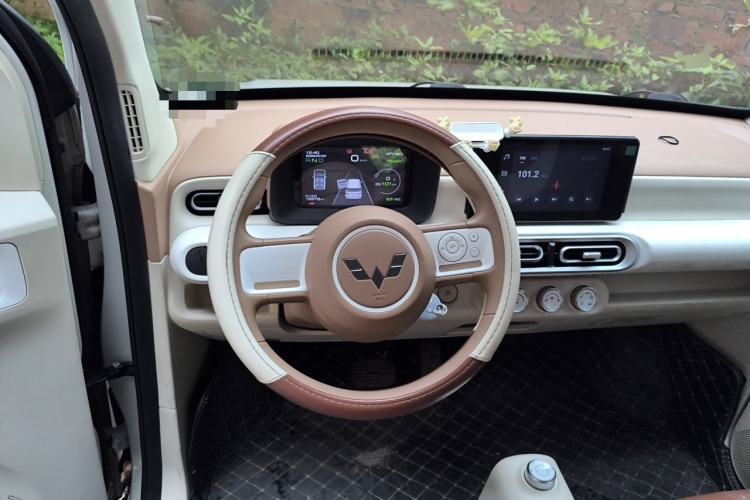Used Wuling Hongguang MINIEV 2024 3rd Generation 215km Advanced Version Steering Wheel