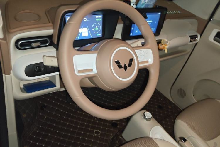 Used Wuling Hongguang MINIEV 2024 3rd Generation 215km Advanced Version Steering Wheel