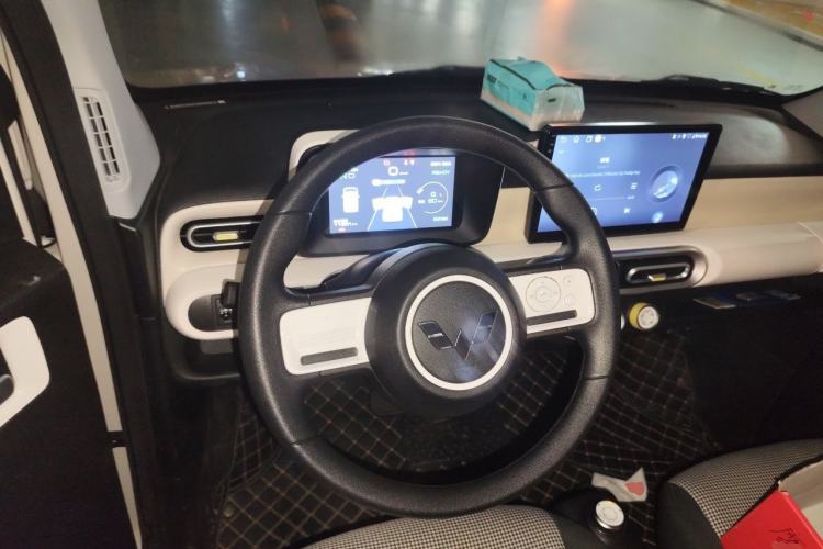 Used Wuling Hongguang MINIEV 2024 3rd Generation 215km Youth Edition Steering Wheel
