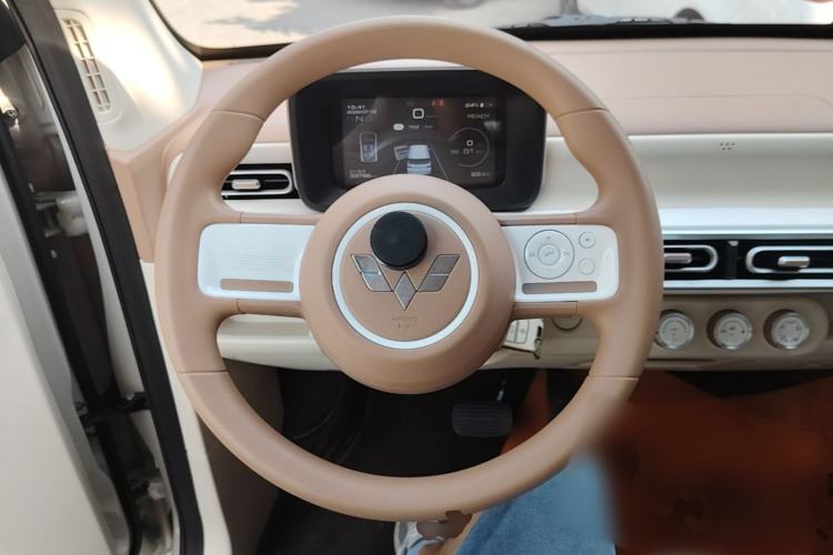 Used Wuling Hongguang MINIEV 2024 3rd Generation 215km Youth Edition Steering Wheel
