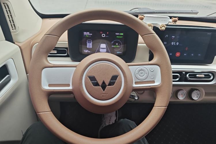 Used Wuling Hongguang MINIEV 2024 3rd Generation 215km Advanced Version Steering Wheel