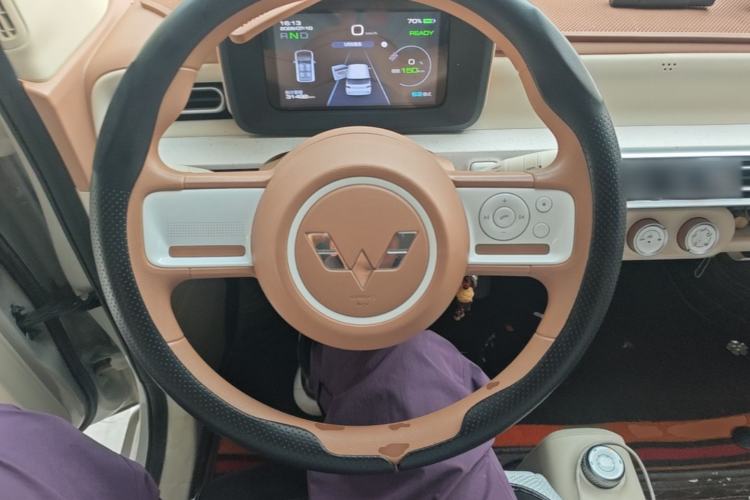 Used Wuling Hongguang MINIEV 2024 3rd Generation 215km Youth Edition Steering Wheel