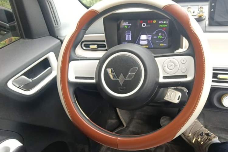 Used Wuling Hongguang MINIEV 2024 3rd Generation 215km Youth Edition Steering Wheel
