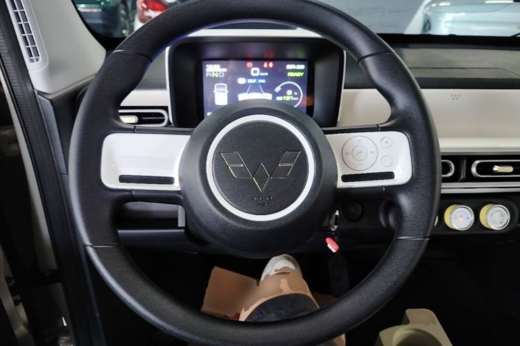 Used Wuling Hongguang MINIEV 2024 3rd Generation 215km Youth Edition Steering Wheel