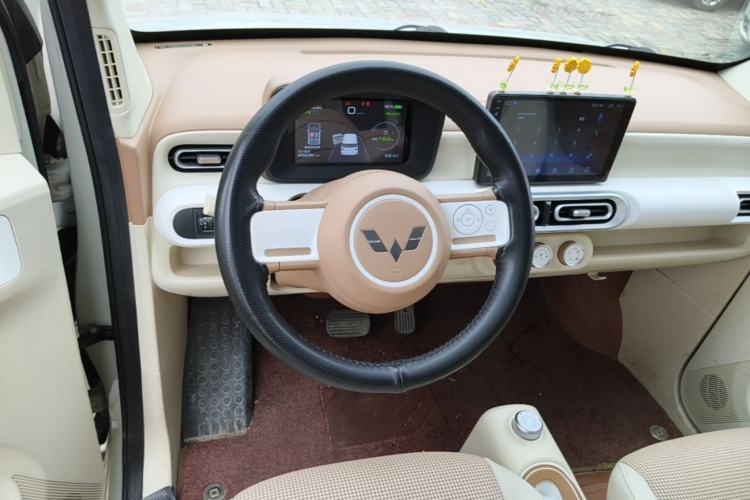 Used Wuling Hongguang MINIEV 2024 3rd Generation 215km Youth Edition Steering Wheel