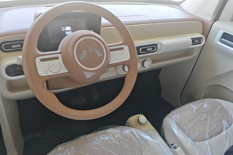 Used Wuling Hongguang MINIEV 2024 3rd Generation 215km Youth Edition Steering Wheel