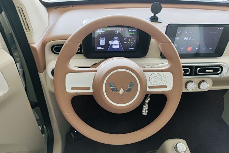 Used Wuling Hongguang MINIEV 2024 3rd Generation 215km Advanced Version Steering Wheel