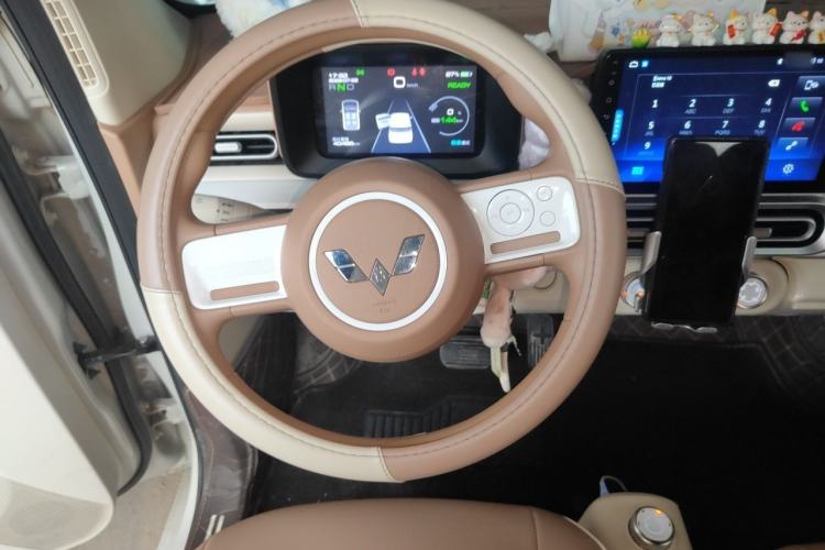 Used Wuling Hongguang MINIEV 2024 3rd Generation 215km Youth Edition Steering Wheel