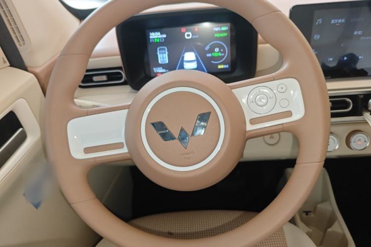 Used Wuling Hongguang MINIEV 2024 3rd Generation 215km Advanced Version Steering Wheel