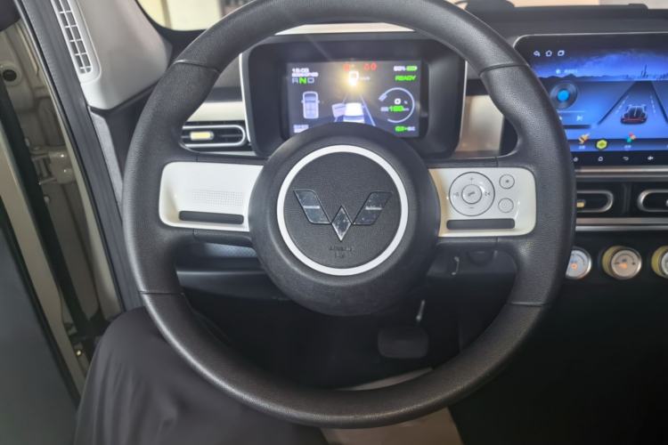 Used Wuling Hongguang MINIEV 2024 3rd Generation 215km Youth Edition Steering Wheel
