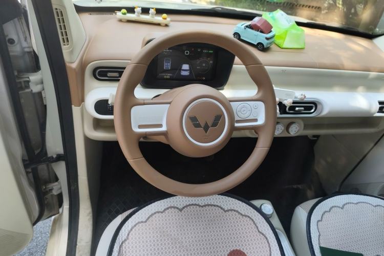 Used Wuling Hongguang MINIEV 2024 3rd Generation 215km Youth Edition Steering Wheel