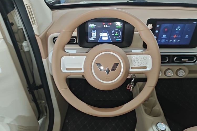 Used Wuling Hongguang MINIEV 2024 3rd Generation 215km Advanced Version Steering Wheel