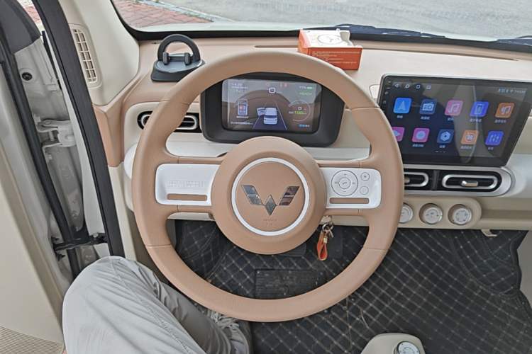 Used Wuling Hongguang MINIEV 2024 3rd Generation 215km Youth Edition Steering Wheel