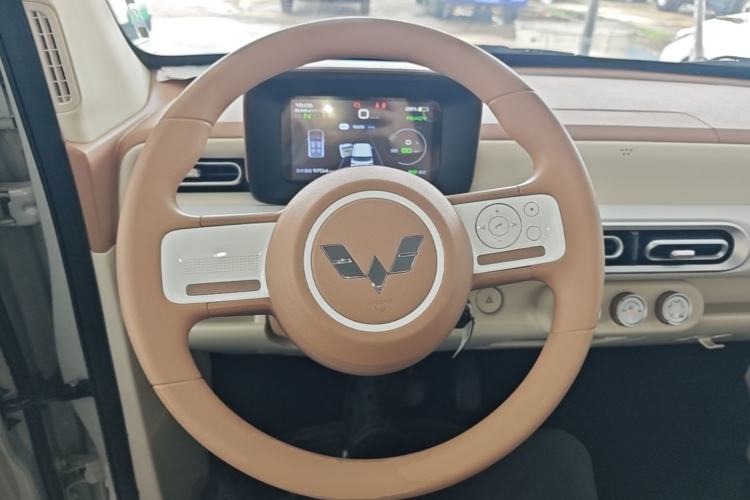 Used Wuling Hongguang MINIEV 2024 3rd Generation 215km Youth Edition Steering Wheel