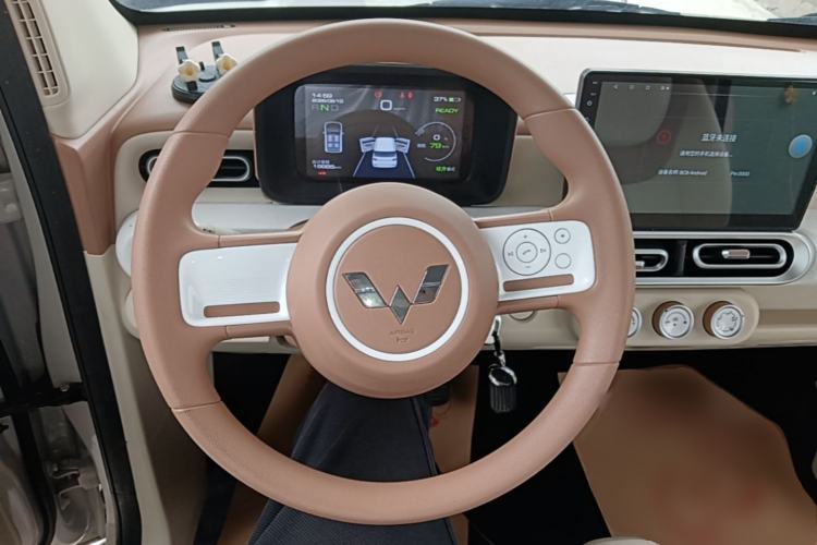 Used Wuling Hongguang MINIEV 2024 3rd Generation 215km Youth Edition Steering Wheel