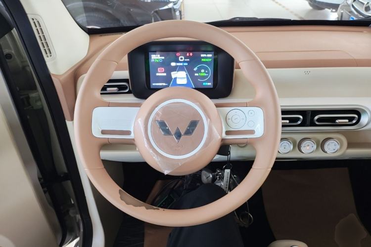 Used Wuling Hongguang MINIEV 2024 3rd Generation 215km Youth Edition Steering Wheel