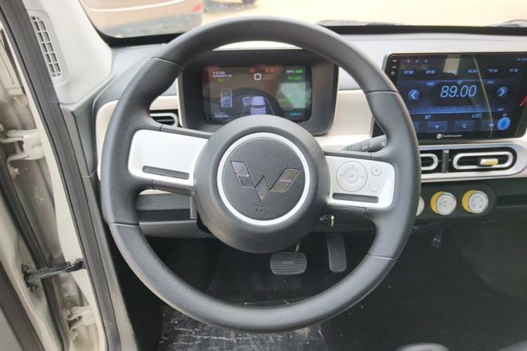 Used Wuling Hongguang MINIEV 2024 3rd Generation 215km Youth Edition Steering Wheel