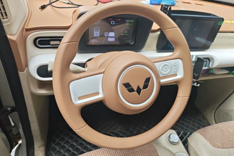 Used Wuling Hongguang MINIEV 2024 3rd Generation 215km Advanced Version Steering Wheel
