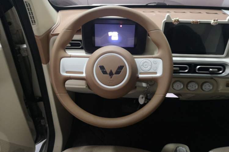 Used Wuling Hongguang MINIEV 2024 3rd Generation 215km Advanced Version Steering Wheel