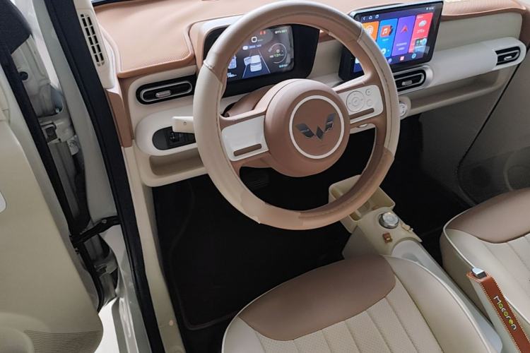 Used Wuling Hongguang MINIEV 2024 3rd Generation 215km Youth Edition Steering Wheel