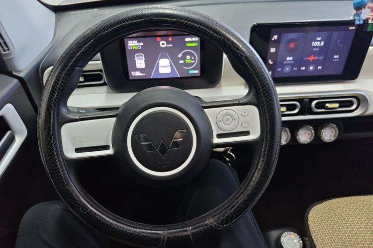 Used Wuling Hongguang MINIEV 2024 3rd Generation 215km Advanced Version Steering Wheel