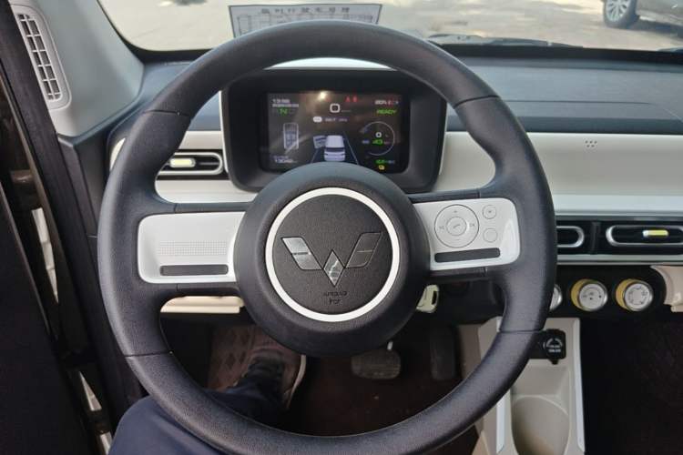 Used Wuling Hongguang MINIEV 2024 3rd Generation 215km Youth Edition Steering Wheel