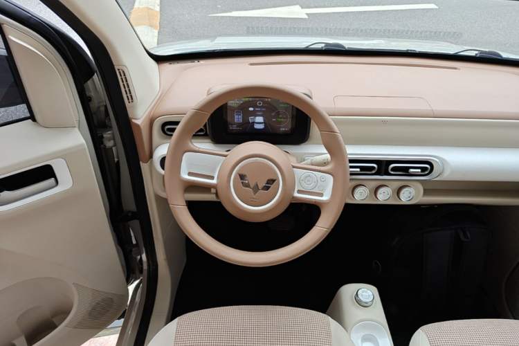 Used Wuling Hongguang MINIEV 2024 3rd Generation 215km Youth Edition Steering Wheel