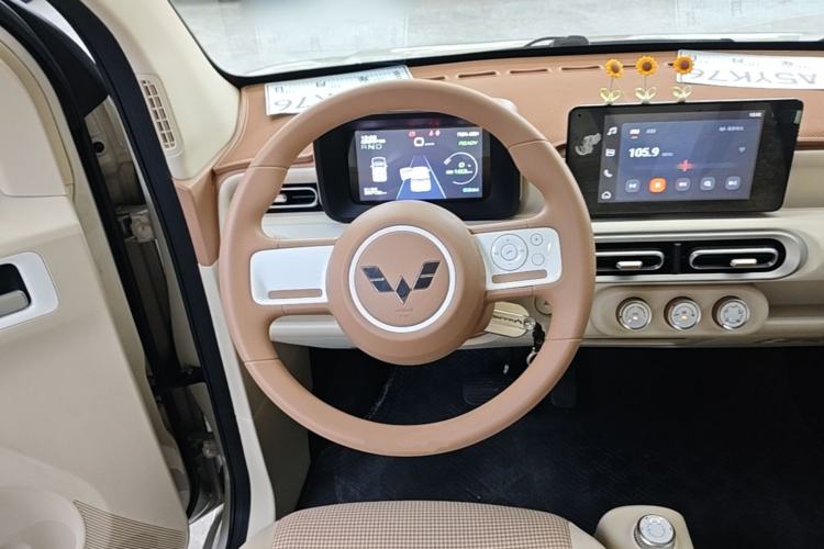 Used Wuling Hongguang MINIEV 2024 3rd Generation 215km Advanced Version Steering Wheel
