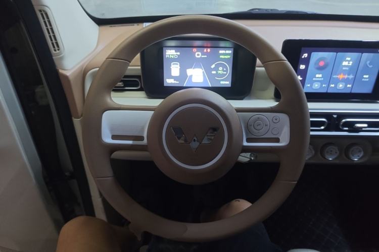 Used Wuling Hongguang MINIEV 2024 3rd Generation 215km Advanced Version Steering Wheel