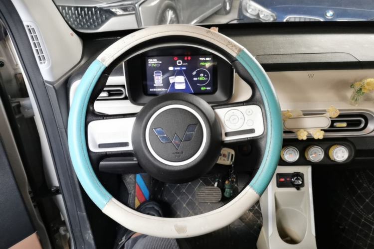 Used Wuling Hongguang MINIEV 2024 3rd Generation 215km Advanced Version Steering Wheel