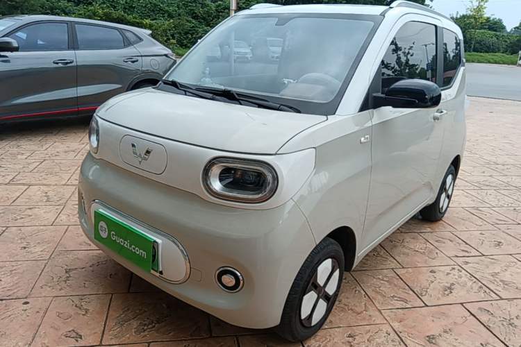 Used Wuling Hongguang MINIEV 2024 3rd Generation 215km Advanced Version Guazi used car, China used car export, Used car for sale, Used  cars, Cheapest cars for sale