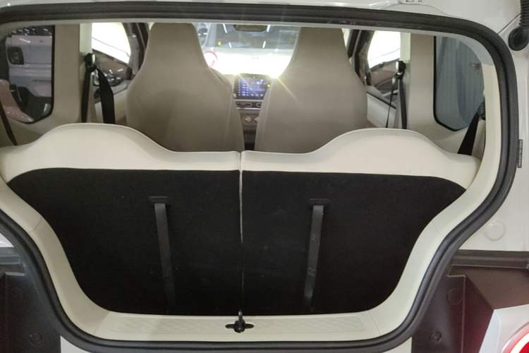 Used Wuling Hongguang MINIEV 2024 3rd Generation 215km Youth Edition Trunk