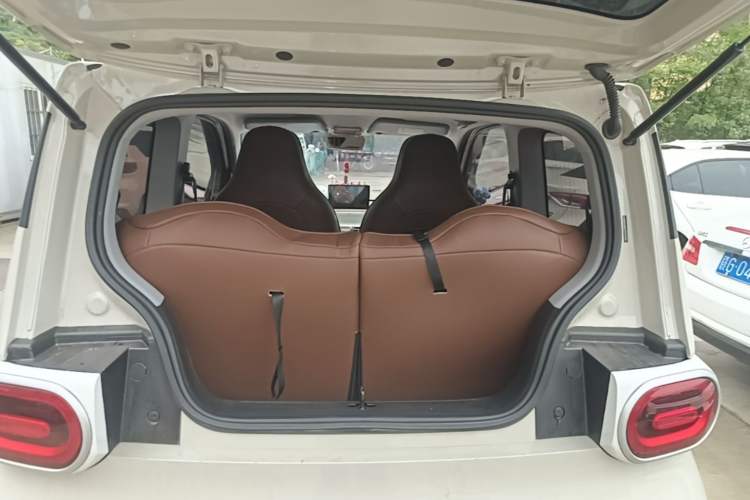 Used Wuling Hongguang MINIEV 2024 3rd Generation 215km Youth Edition Trunk