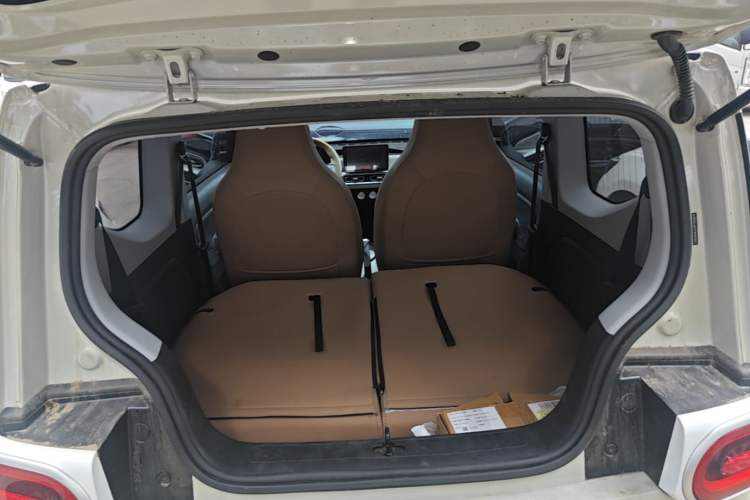 Used Wuling Hongguang MINIEV 2024 3rd Generation 215km Youth Edition Trunk