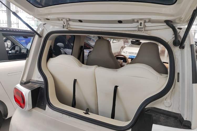 Used Wuling Hongguang MINIEV 2024 3rd Generation 215km Youth Edition Trunk