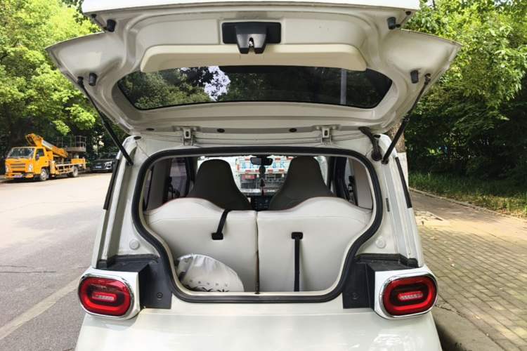 Used Wuling Hongguang MINIEV 2024 3rd Generation 215km Advanced Version Trunk