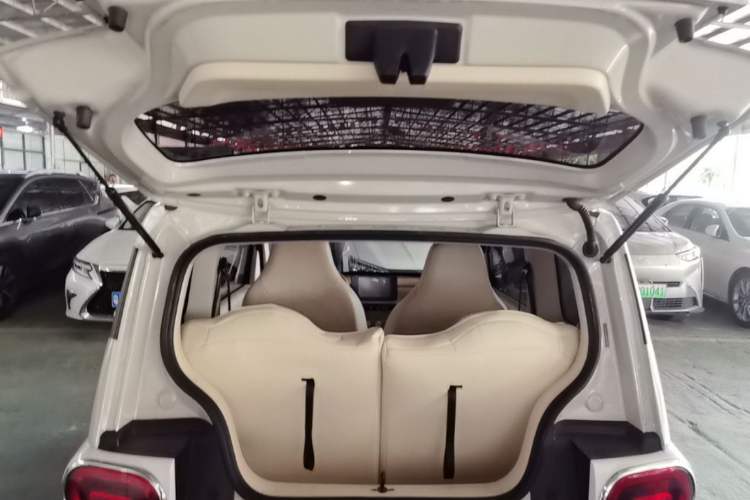 Used Wuling Hongguang MINIEV 2024 3rd Generation 215km Advanced Version Trunk