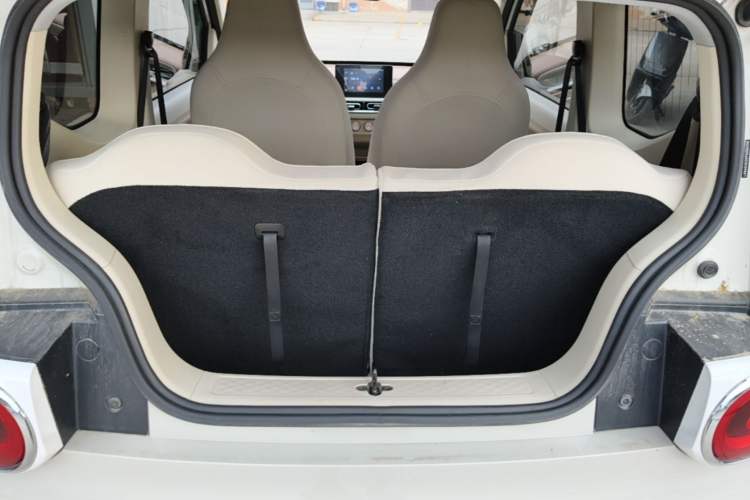 Used Wuling Hongguang MINIEV 2024 3rd Generation 215km Advanced Version Trunk