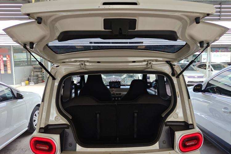 Used Wuling Hongguang MINIEV 2024 3rd Generation 215km Youth Edition Trunk