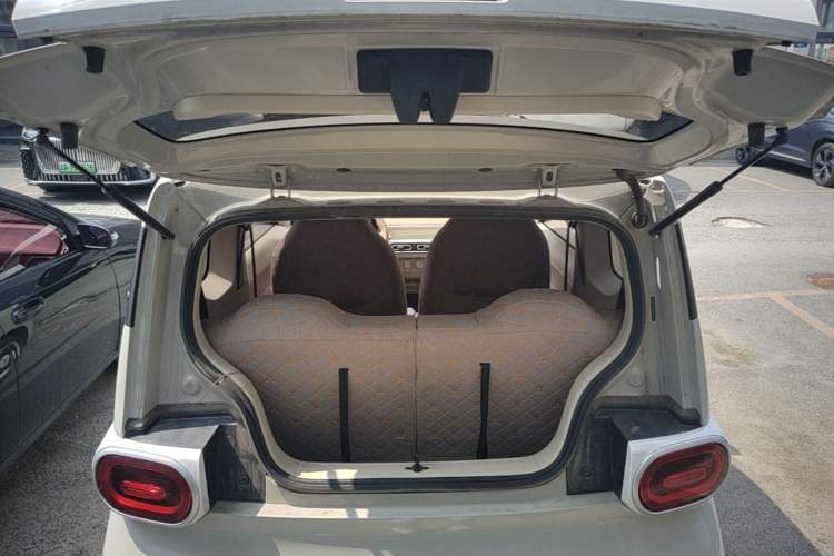 Used Wuling Hongguang MINIEV 2024 3rd Generation 215km Youth Edition Trunk