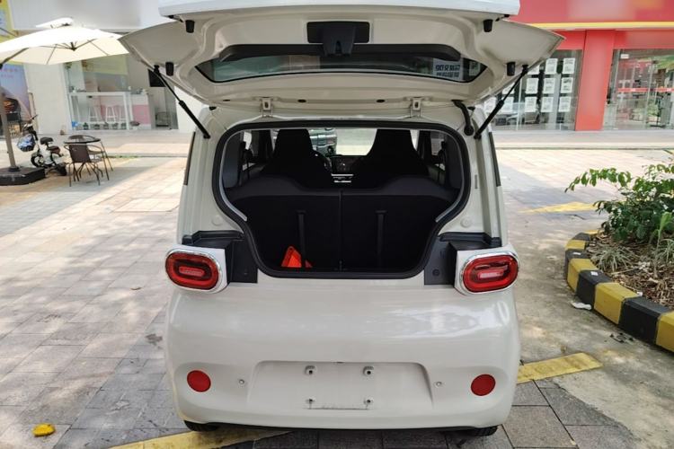Used Wuling Hongguang MINIEV 2024 3rd Generation 215km Advanced Version Trunk