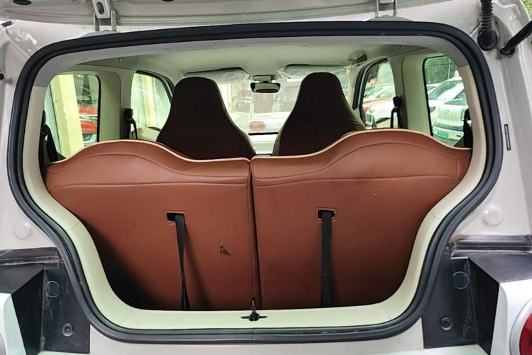 Used Wuling Hongguang MINIEV 2024 3rd Generation 215km Youth Edition Trunk