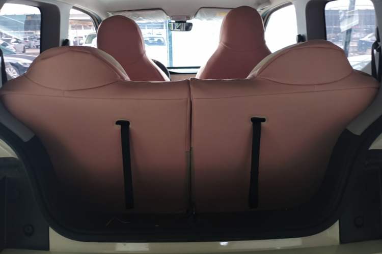 Used Wuling Hongguang MINIEV 2024 3rd Generation 215km Youth Edition Trunk